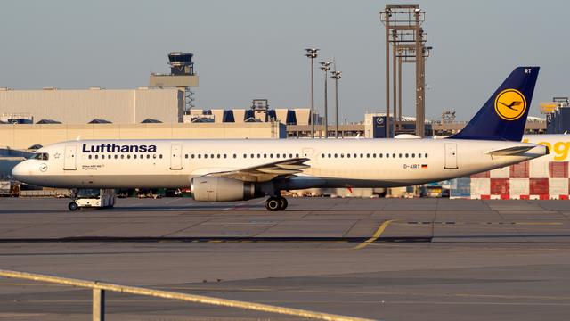 D-AIRT:Airbus A321:Lufthansa